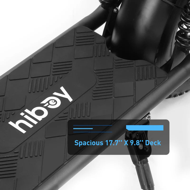 Close up of the Hiboy U2 Pro deck showing the hiboy logo and wide standing platform
